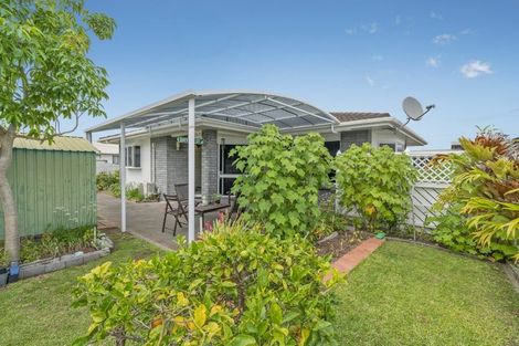 Photo of property in 100a Philomel Road, Whangamata, 3620