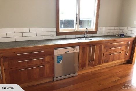 Photo of property in 30 Havill Street, Takaro, Palmerston North, 4410