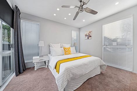 Photo of property in 14 Tide Close, Mount Wellington, Auckland, 1060