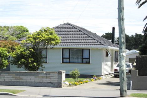 Photo of property in 96 Estuary Road, South New Brighton, Christchurch, 8062