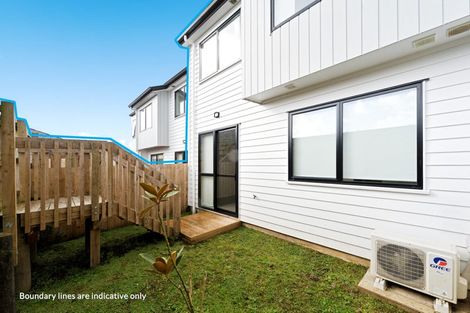Photo of property in 3/60 Kelman Road, Kelston, Auckland, 0602