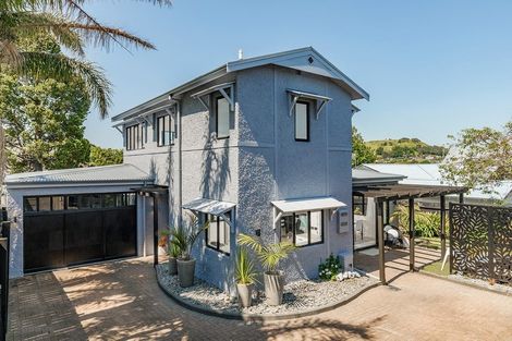 Photo of property in 15a Ascot Avenue, Narrow Neck, Auckland, 0624