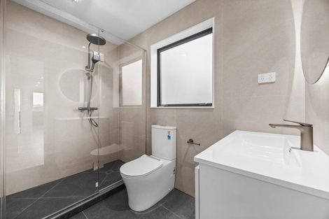 Photo of property in 61b Totaravale Drive, Totara Vale, Auckland, 0629