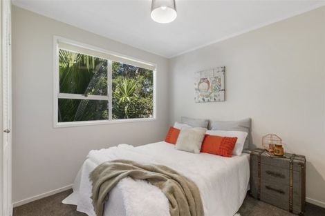 Photo of property in 301 Royal Road, Massey, Auckland, 0614