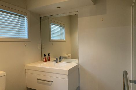 Photo of property in 123a Hobsonville Road, West Harbour, Auckland, 0618