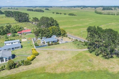 Photo of property in 912 Wylie Road, Himatangi, Foxton, 4891