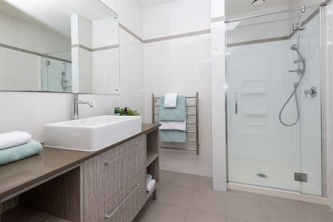 Photo of property in 35 Searle Street, Stonefields, Auckland, 1072