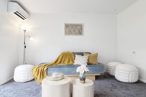 Photo of property in 2/90 Puhinui Road, Papatoetoe, Auckland, 2104