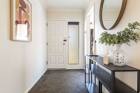 Photo of property in 19 Warwick Place, Brookfield, Tauranga, 3110