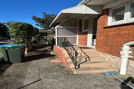 Photo of property in 2/14 Oaklands Road, Mount Eden, Auckland, 1024