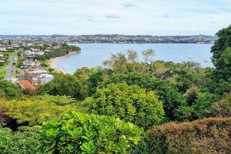 Photo of property in 1124 Whangaparaoa Road, Tindalls Beach, Whangaparaoa, 0930