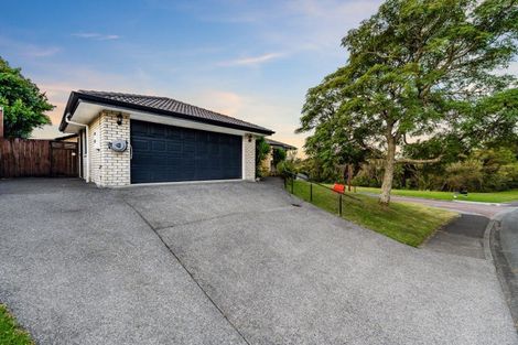 Photo of property in 17 Ruze Vida Drive, Massey, Auckland, 0614