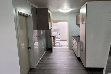 Photo of property in 32 Riverhills Avenue, Pakuranga Heights, Auckland, 2010