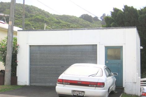 Photo of property in 16 Manuka Street, Miramar, Wellington, 6022