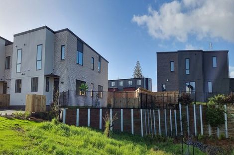 Photo of property in 16 Harlow Crescent, Glen Innes, Auckland, 1072