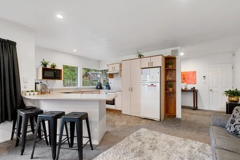 Photo of property in 82b Kawaha Point Road, Kawaha Point, Rotorua, 3010