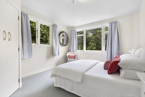 Photo of property in 70 Curtis Street, Northland, Wellington, 6012