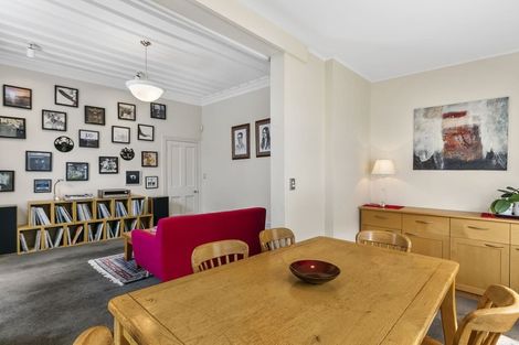 Photo of property in 106 Hill Street, Thorndon, Wellington, 6011