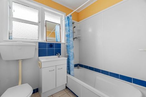 Photo of property in 9 Cambridge Street, Putaruru, 3411