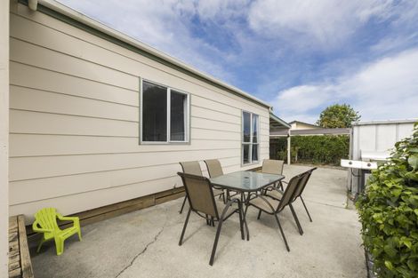 Photo of property in 38 Newton Place, Westbrook, Palmerston North, 4412