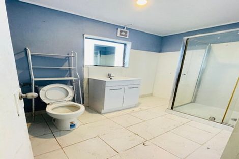 Photo of property in 1/53 Maplesden Drive, Clendon Park, Auckland, 2103