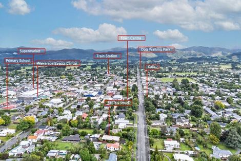 Photo of property in 74 Park Road, Carterton, 5713