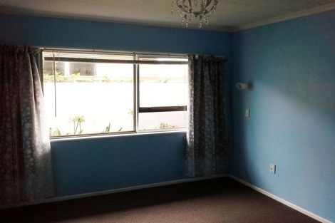 Photo of property in 398a Devon Street East, Strandon, New Plymouth, 4312