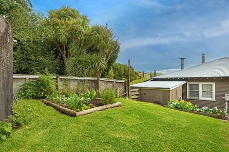 Photo of property in 2 School Road, Tiniroto, Manutuke, 4078