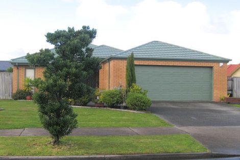 Photo of property in 4 Wayne Francis Drive, East Tamaki, Auckland, 2016