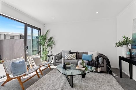 Photo of property in 16 Hema Road, Hobsonville, Auckland, 0616