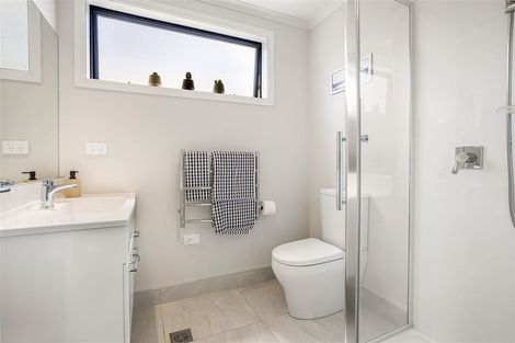 Photo of property in 8 Uku Lane, Hobsonville, Auckland, 0616