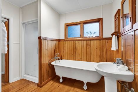 Photo of property in 59 Clawton Street, Westown, New Plymouth, 4310