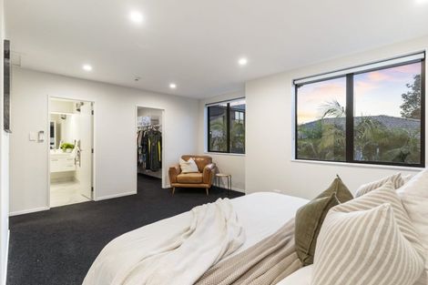 Photo of property in 71a Neil Avenue, Te Atatu Peninsula, Auckland, 0610