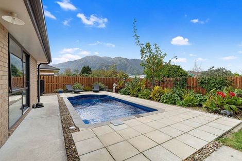 Photo of property in 2 Sunrise Place, Te Aroha, 3320
