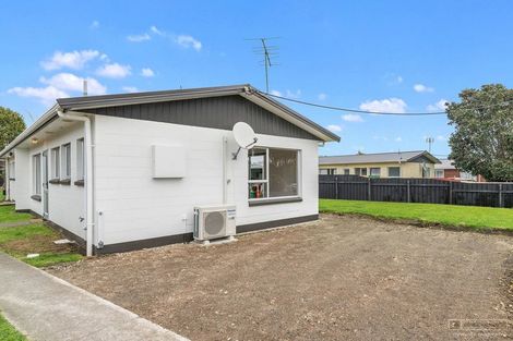 Photo of property in 1/52 Bayly Street, Waitara, 4320