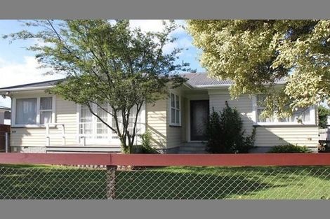 Photo of property in 12 Ruth Street, Manurewa, Auckland, 2102