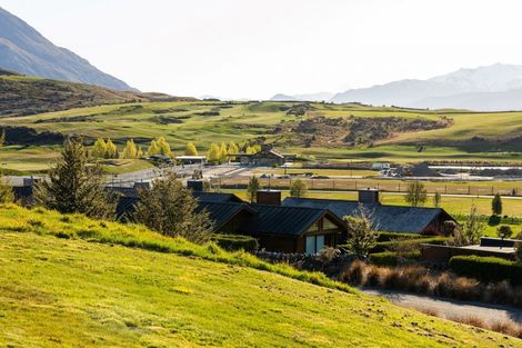 Photo of property in 23 Rannoch Drive, Jacks Point, Queenstown, 9371