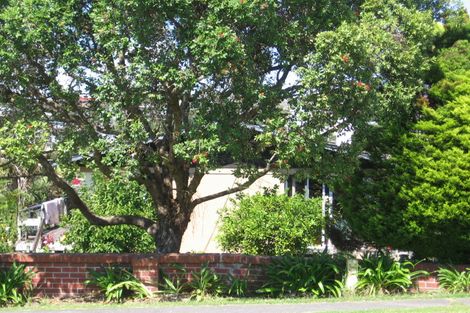 Photo of property in 1/41 Hyde Road, Rothesay Bay, Auckland, 0630