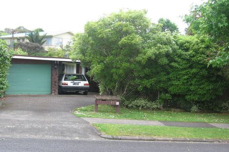 Photo of property in 31 Beechdale Crescent, Pakuranga Heights, Auckland, 2010