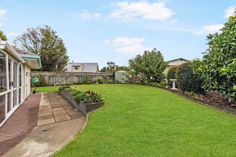 Photo of property in 24 Riverlea Drive, Katikati, 3129