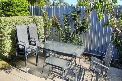 Photo of property in 11 Beaumont Place, Westbrook, Palmerston North, 4412