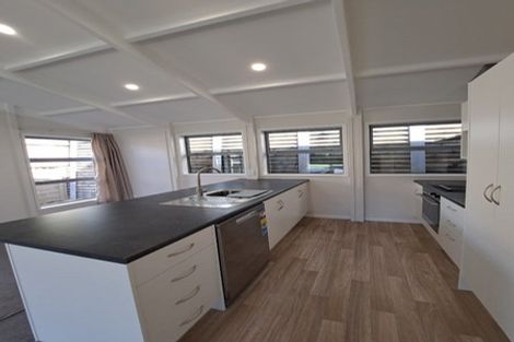 Photo of property in 64/62 Seaview Road, Marfell, New Plymouth, 4310