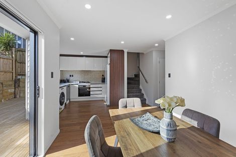 Photo of property in 7/72 Howe Street, Howick, Auckland, 2014