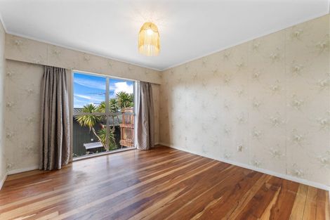 Photo of property in 8 Mcdowell Crescent, Hillcrest, Auckland, 0627