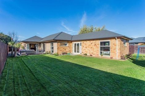 Photo of property in 70 Rowse Street, Rangiora, 7400