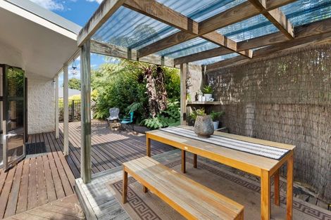 Photo of property in 27 Bens Place, Springvale, Whanganui, 4501