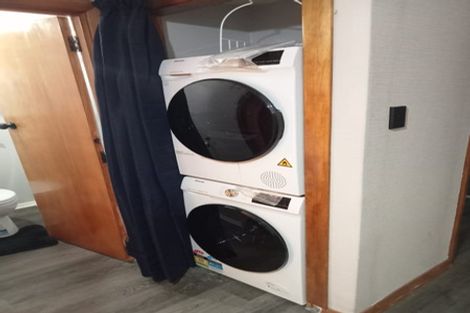 Photo of property in 7 Hanlon Street, Halfway Bush, Dunedin, 9010