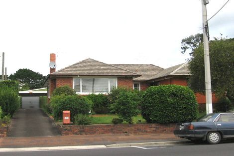 Photo of property in 39 Donovan Street, Blockhouse Bay, Auckland, 0600
