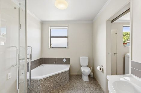 Photo of property in 34 Molyneux Avenue, Cromwell, 9310