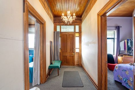 Photo of property in 6 Ocean Beach Road, Bluff, 9814